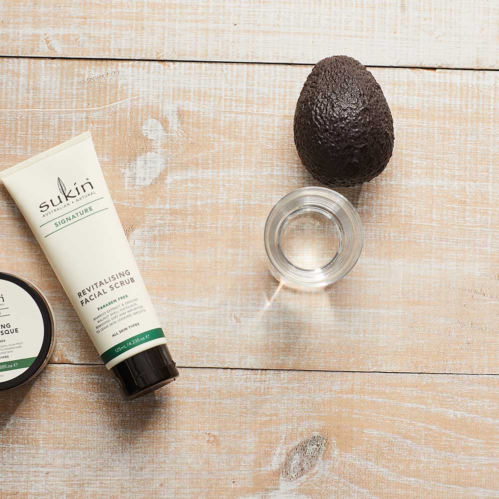 Sukin Natural Revitalising Facial Scrub | Signature 125ml